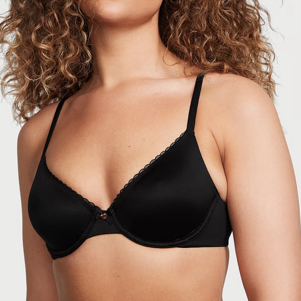 BODY BY VICTORIA
Invisible Lift Unlined Smooth Demi Bra
Size 36D